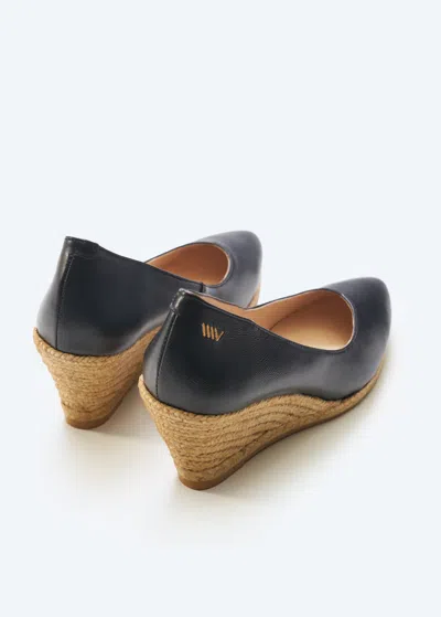 Viscata Roses Leather V Cut Espadrille Wedges In Black