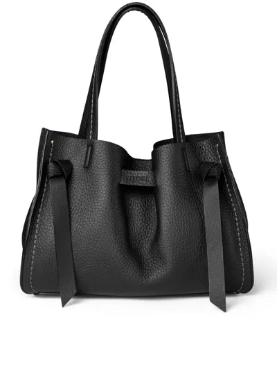 Visonà Queen In Black