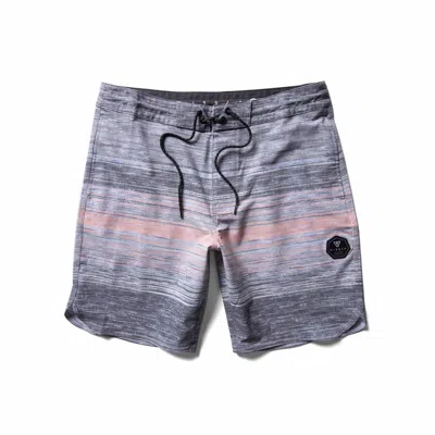 Vissla Men's Blurry Horizons 18.5" Boardshort In Phantom In Multi