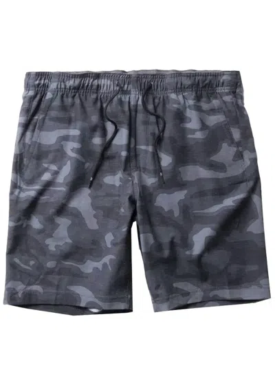 Vissla Men's No See Ums Walkshorts In Camouflage In Green