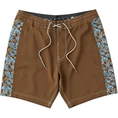 Vissla Sidewinder 17.5in Boardshort In Dark Earth