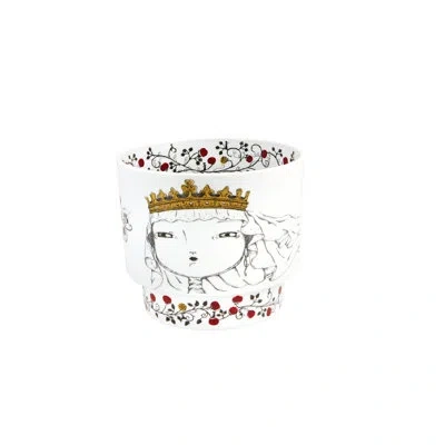 Vista Alegre Rainhas De Portugal White/black/gold 6.1811'' Porcelain Table Vase In Black;white;gold