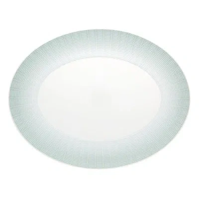 Vista Alegre Venezia Oval Platter In White;mint