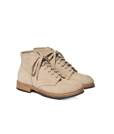 Visvim Round Toe Boots In Beige