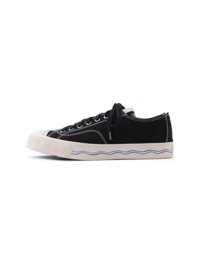 Visvim Seeger Low Sneakers In Black