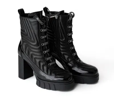 Vitalita Angels Women's Zoya Boot In Black