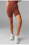 Vitality Cloud Ii Biker Short In Brown