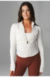 Vitality Cloud Ii Gather Jacket In White