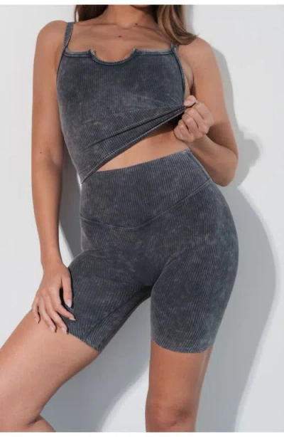 Vitality Cloud Ii Rib Biker Short In Gray