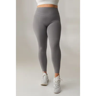 Vitality Revive Pant In Gray