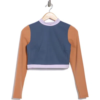 Vitamin A ® Cleo Long Sleeve Crop Rashguard In Gray