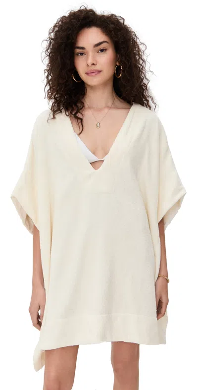 Vitamin A Oasis Poncho Vanilla