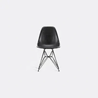Vitra Seating Elephant Grey In Elephant Grey, Basic Dark