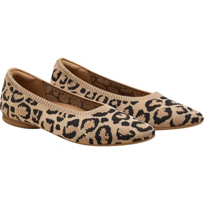 VIVAIA VIVAIA ALMOND-TOE BALLET FLATS