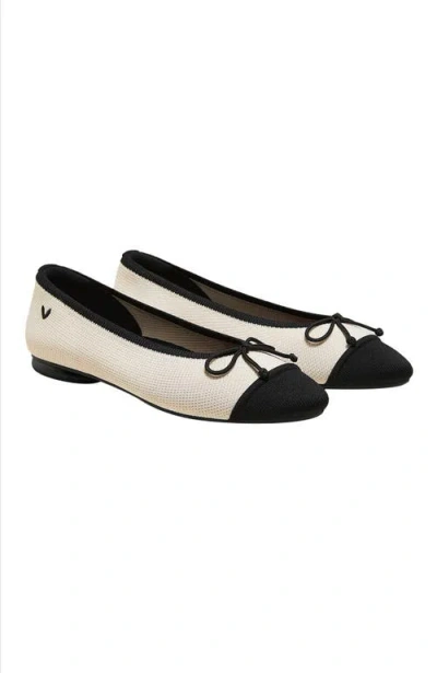 Vivaia Almond-toe Bow Flats