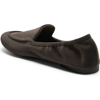 Vivaia Kepler Round-toe Kep Loafers In Brown