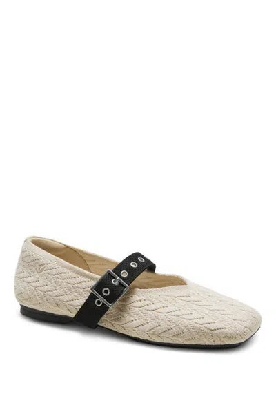 Vivaia Myriel Square-toe Margot Mary Jane In White
