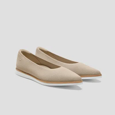 VIVAIA POINTED-TOE ALL-DAY STANDING FLATS (VERONICA)
