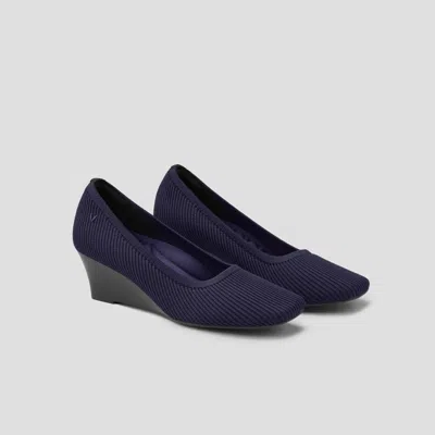 Vivaia Square-toe Wedge (margot Wedge Pro) In Blue