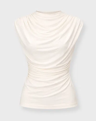 Viveh Topp Raza In White