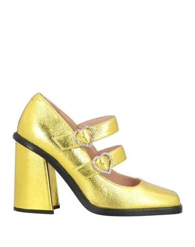 Vivetta Woman Pumps Yellow Size 8 Leather