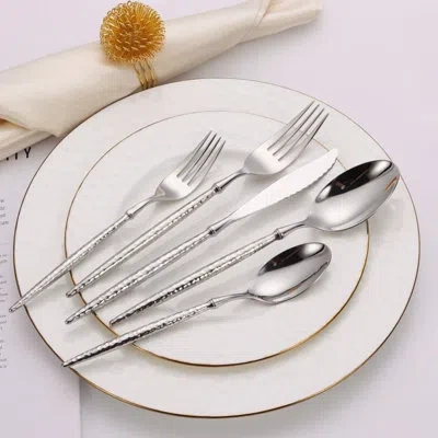 Vivience 20 Pc Flatware Set With Hammered Handles In Silver