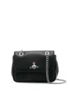 Vivienne Westwood Borsa A Tracolla Piccola In Pelle Con Catena In Black