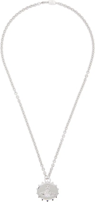 Vivienne Westwood Chester Pendant Necklace In Metallic