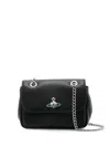 Vivienne Westwood Borsa A Tracolla Piccola In Pelle Con Catena In Black