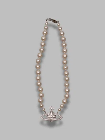Vivienne Westwood One Row Pearl Bas Relief In White