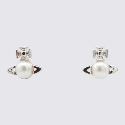 Vivienne Westwood Platinum Brass And Pearl Balbina Earrings In Silver