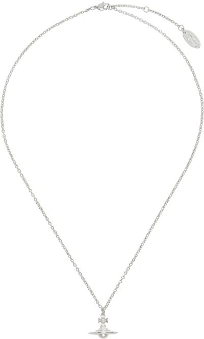 Vivienne Westwood Silver Simonetta Pendant Necklace In Platinum