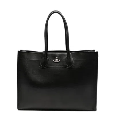 Vivienne Westwood Troy Handbag In Black