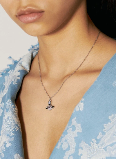 Vivienne Westwood Willa Bas Relief Necklace In Silver