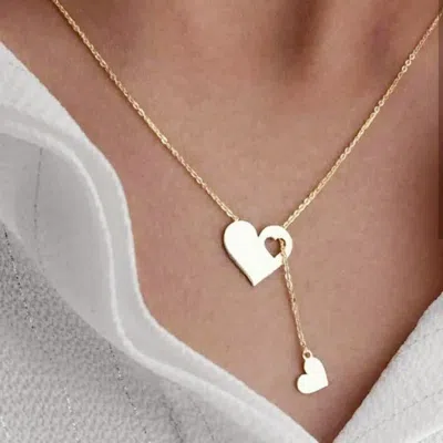 Vivies Love Shape Pendant Necklace, Women's Fashion Necklace, Personalized, Creative, Hollow Out Peach Hear In Gold