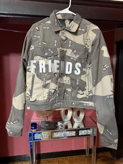Pre-owned Vlone Camo Dice Jacket Size Medium In Sand