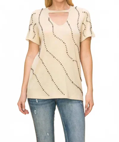 Vocal Apparel Choker Neckline Keyhole Top In Taupe In Neutral