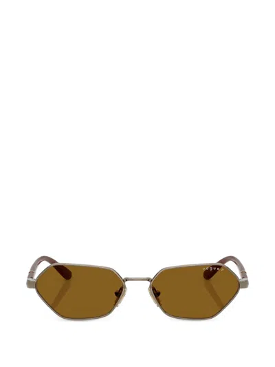 Vogue Eyewear Geometric-frame Sunglasses In Grau