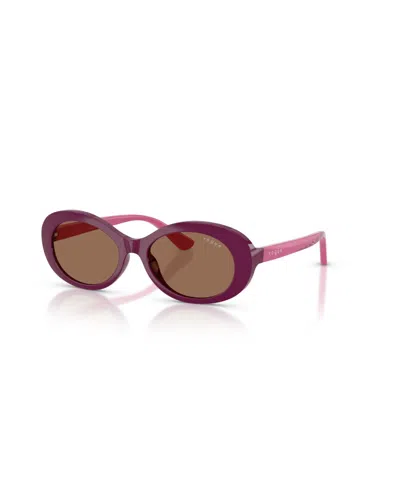 Vogue Eyewear Jr Unisex Oval Sunglasses, Vj2032 In Brown