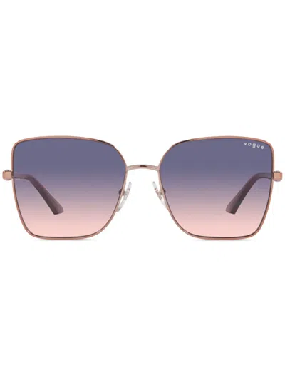 Vogue Eyewear 超大镜框太阳眼镜 In Gold