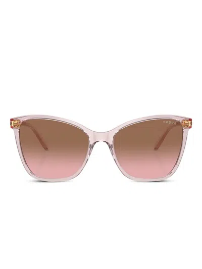 Vogue Eyewear 超大镜框太阳眼镜 In Pink