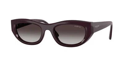 Vogue Eyewear Vogue Occhiali Da Vista Vo5616s 24268g Occhiali Da Sole Borgogna Per Donna In Pink