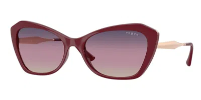 Vogue Eyewear Vogue Occhiali Da Vista Vo5626s 2875u6 Occhiali Da Sole Rossi Per Donna In Burgundy