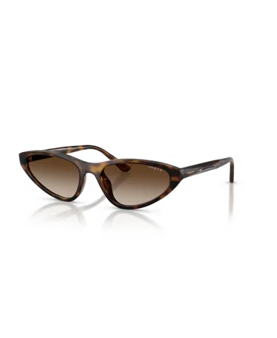 Vogue Eyewear Women's Cat Eye Tortoise Shell Gradient Sunglasses Vo5726su In Brown