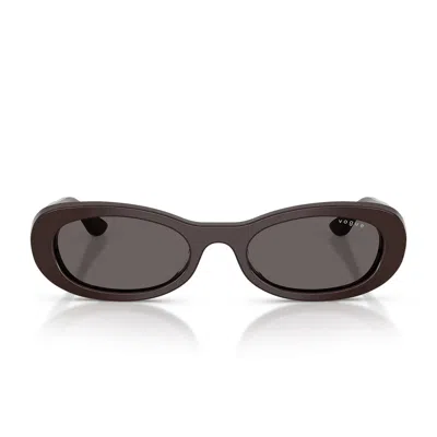 Vogue Sunglasses Vo5582 S 225287 Full Brown/smoke Black Women In Purple