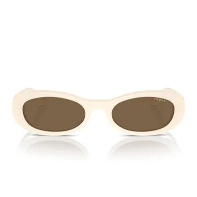 Vogue Sunglasses Vo5582 S 316773 Full Ivory/dark Brown Women's