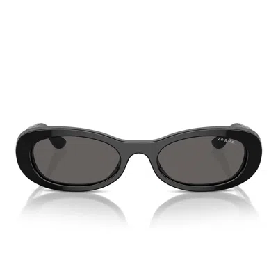 Vogue Sunglasses Vo5582 S W44/87 Black/smoke Gray Women In White