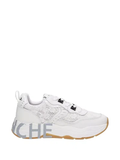 Voile Blanche Club 105 Sneakers In White