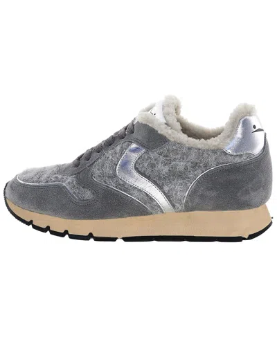 Voile Blanche Julia Suede Sneaker In Gray