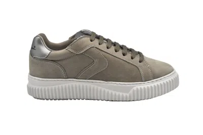 Voile Blanche Laced Sneakers With Contrasting Sole In Grey